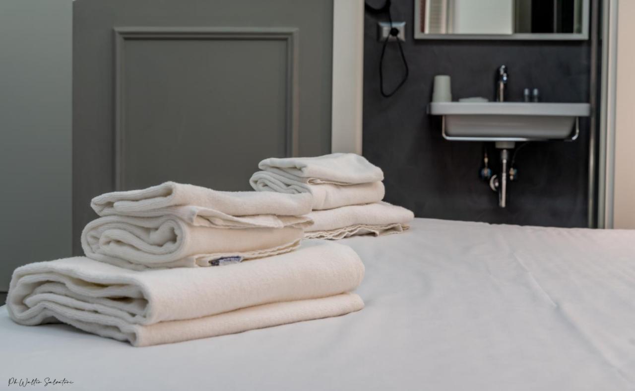 We Love Roma Guest House Экстерьер фото